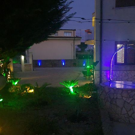 Enna Villa Del Sole E Delle Stelle Екстериор снимка