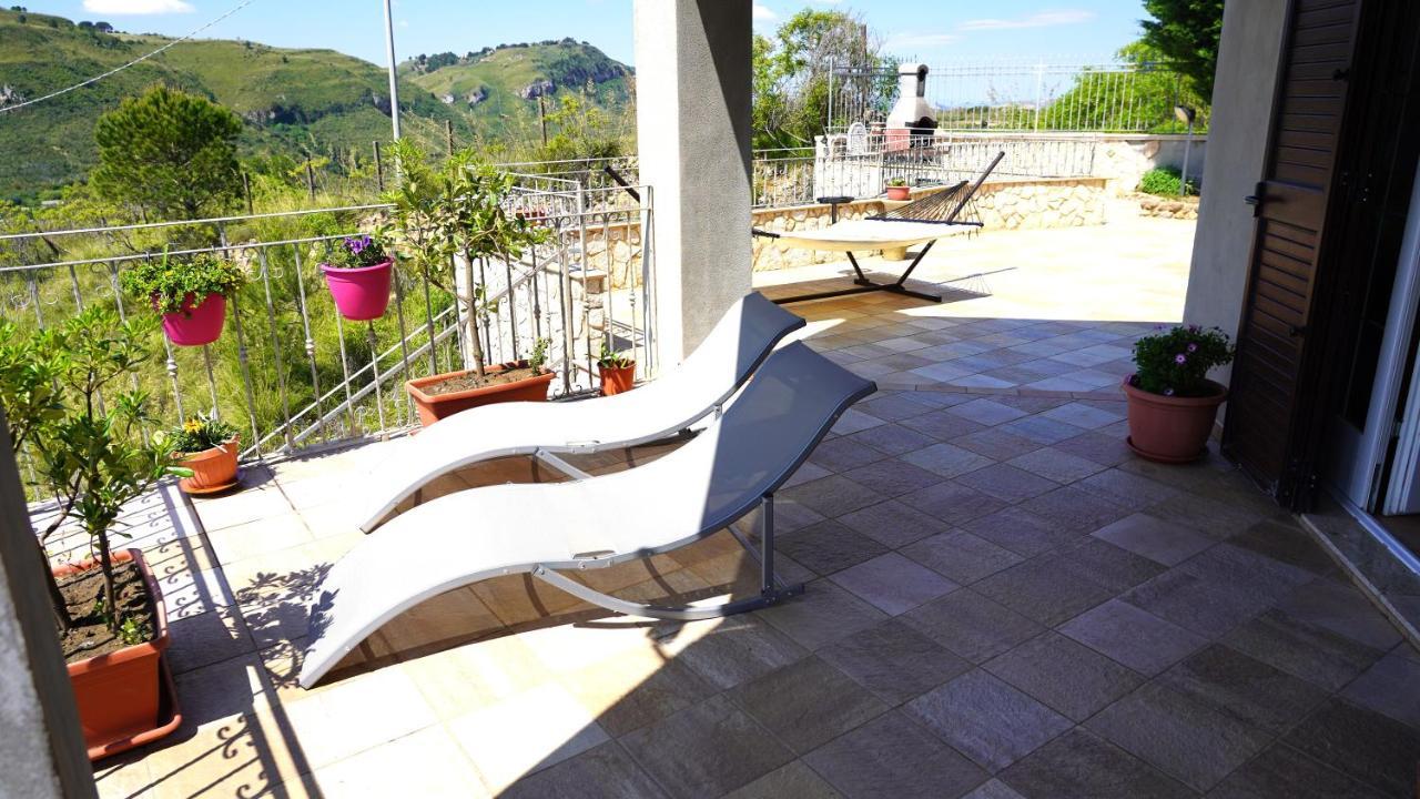 Enna Villa Del Sole E Delle Stelle Екстериор снимка